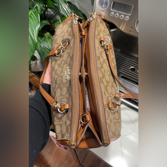 Coach Signature Christie Carryall Tote Shoulder Bag - Picture 6 of 14